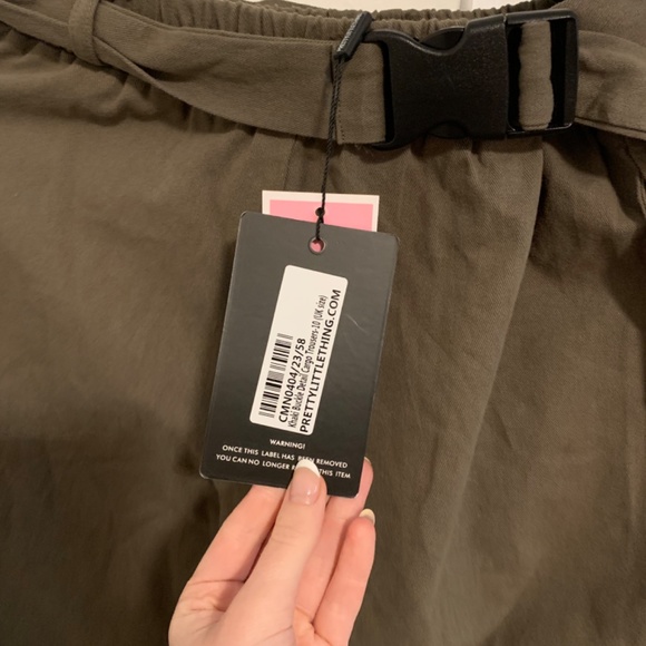 Pretty little thing cargo pants - Picture 4 of 4